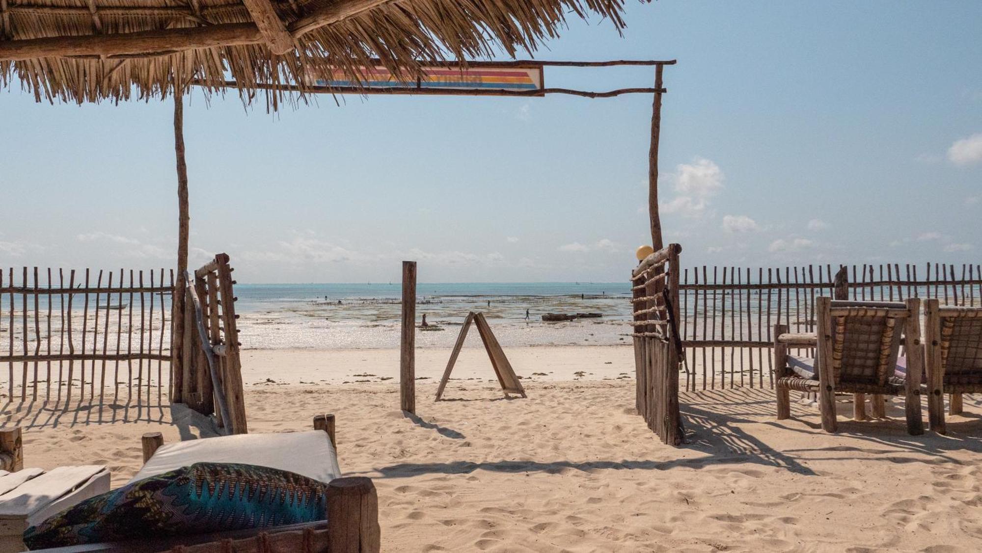 Bahari Beach Bungalows Jambiani  Buitenkant foto