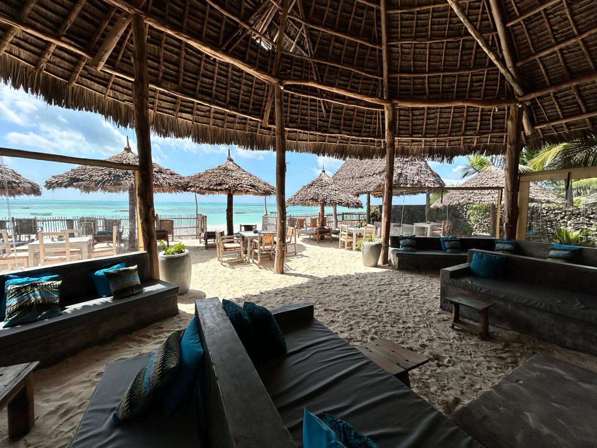 Bahari Beach Bungalows Jambiani  Buitenkant foto